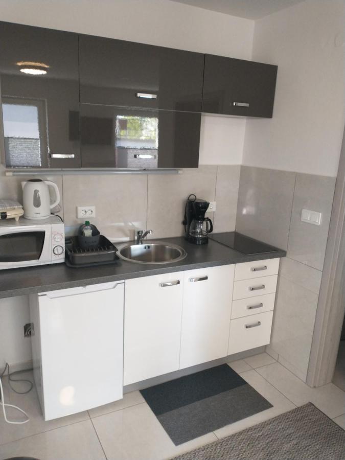 Apartments Drevi ลูบลิยานา ภายนอก รูปภาพ