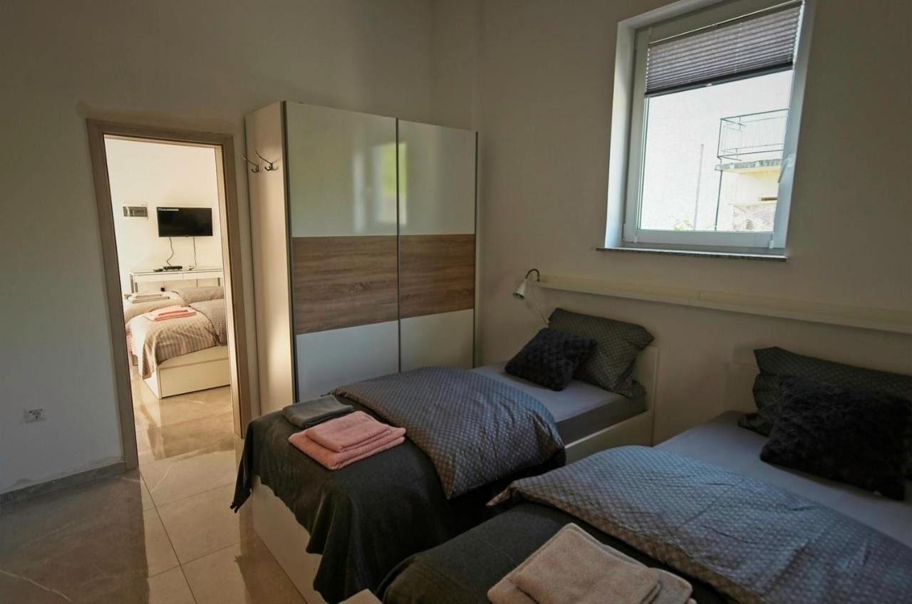 Apartments Drevi ลูบลิยานา ภายนอก รูปภาพ